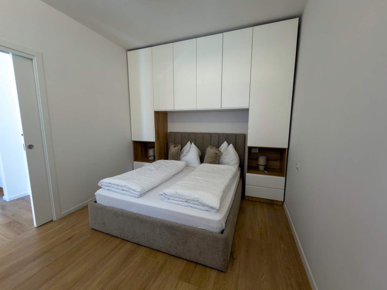 Camera da letto dell'Appartamento 1, ristrutturazione Villa Hajdi a Merano - Gino Bau