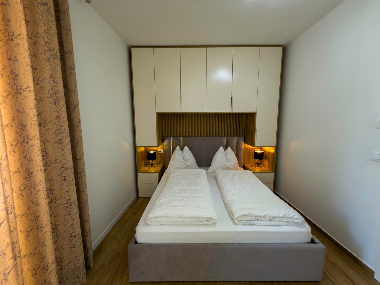 Camera da letto dell'Appartamento 3, ristrutturazione Villa Hajdi a Merano - Gino Bau